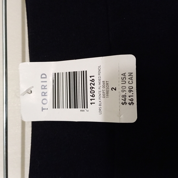 Torrid Midi pencil skirt - Picture 4 of 6